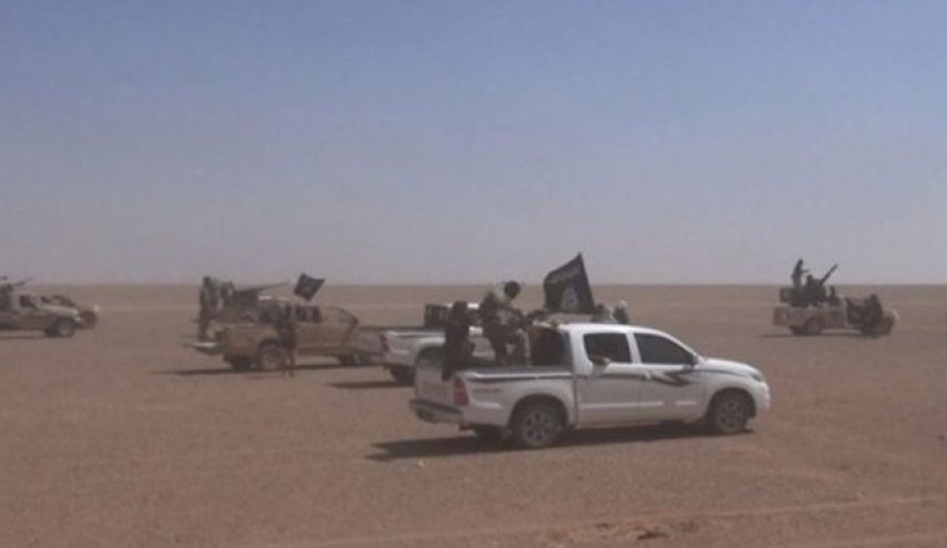 ۴ نیروی ارتش سوریه در حمله داعش کشته شدند
