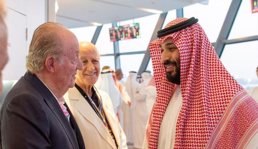 عربستان و بحرین، پادشاه سابق اسپانیا را فراری دادند!