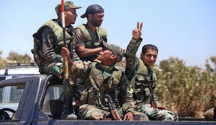اشتباكات عنيفة بين الجيش السوري والارهابيين باللاذقية
