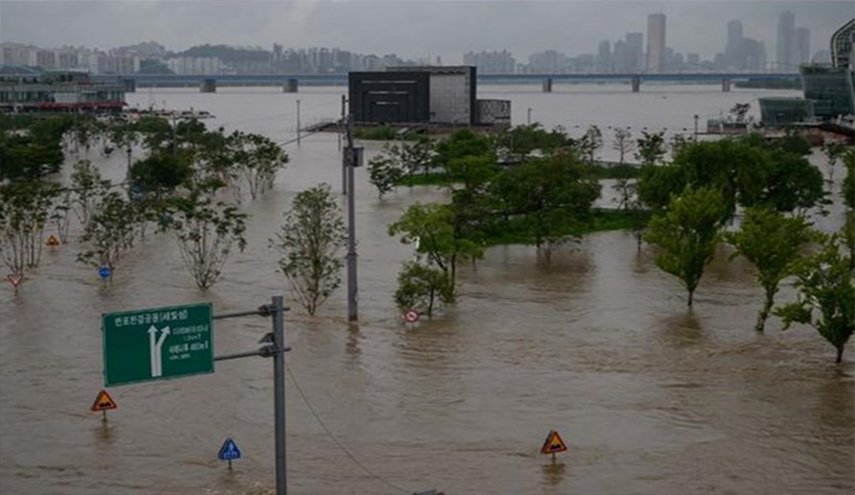 11 مفقودا و 1600 نازح خلال فيضانات كوريا الجنوبية