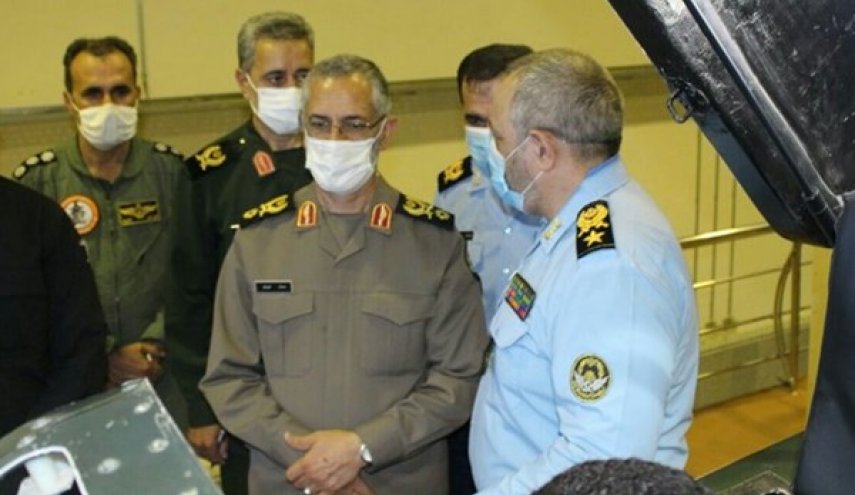 مدير مكتب القائد العام للقوات المسلحة يتفقد قاعدة جابهار الجوية