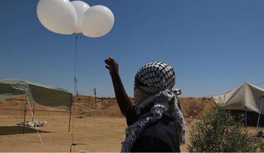 'بالونات غزة الحارقة' تثير الرعب في نفوس الاسرائيليين!