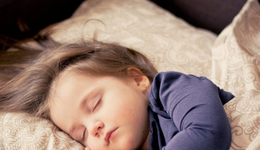 الذين ينامون لفترة قصيرة يكونون عادة أكثر نشاطا وتفاؤلا!