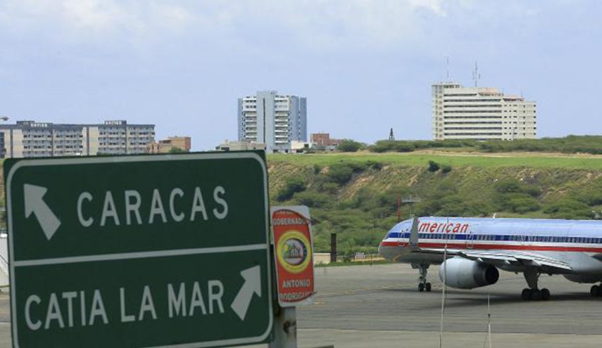 فنزويلا تجدد حظر الرحلات الجوية التجارية 
