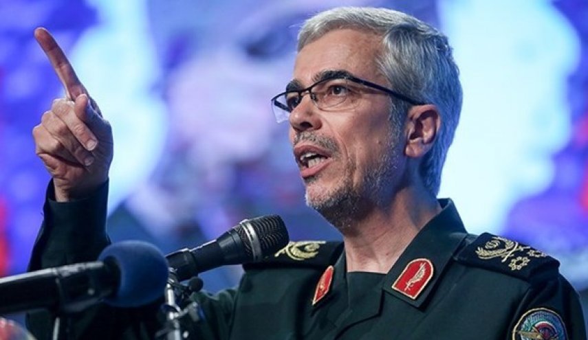 سرلشکر باقری: صنعت دفاعی پشتوانه مستحکم دفاع از انقلاب اسلامی و امنیت ملی است
