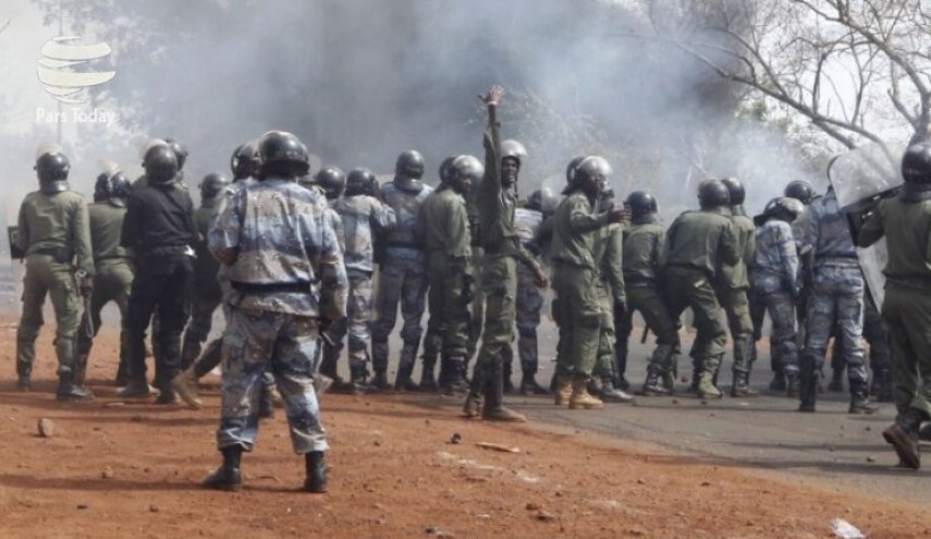 کودتای نظامی در مالی؛ وزیر خارجه و رئیس پارلمان بازداشت شدند