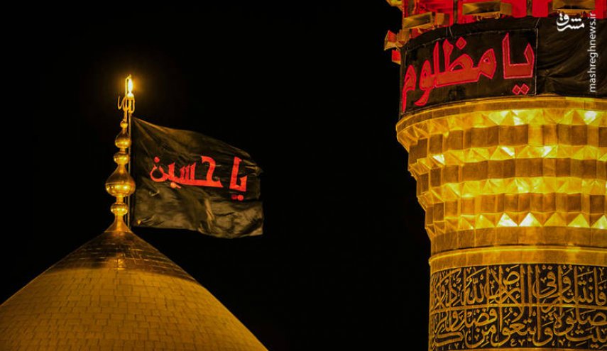 مراسم تعویض پرچم گنبد بارگاه امام حسین علیه السلام + فیلم