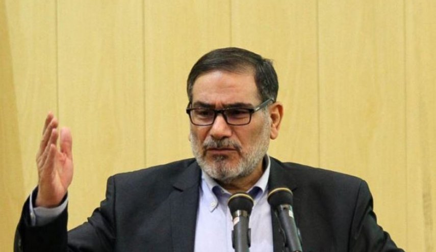 شمخاني: بالمقاومة النشطة للشعب الإيراني سيستمر سقوط الطائرات المسيرة لترامب