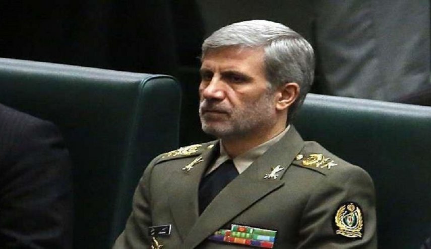 وزير الدفاع الإيراني يزور روسيا اليوم