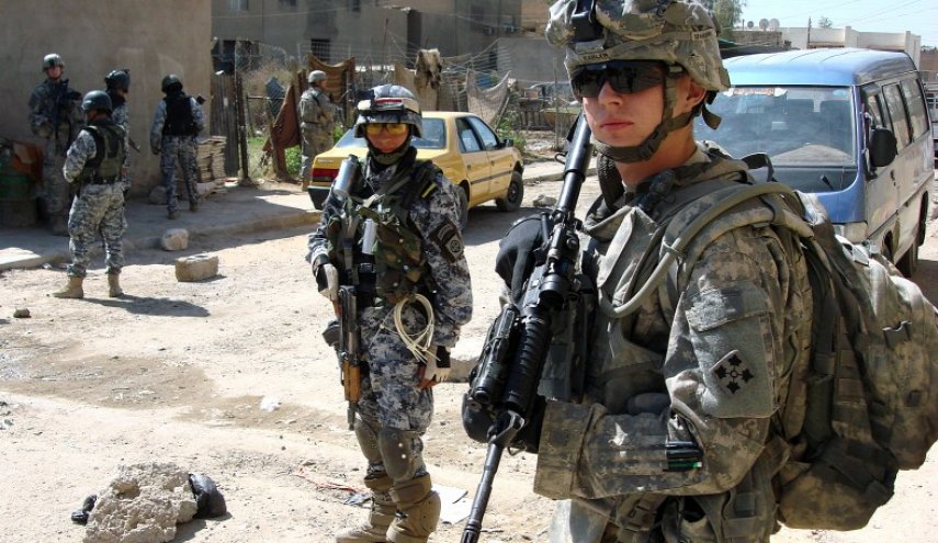 منابع عراقی: فردا نیروهای آمریکایی پایگاه التاجی را تخلیه می‌کنند