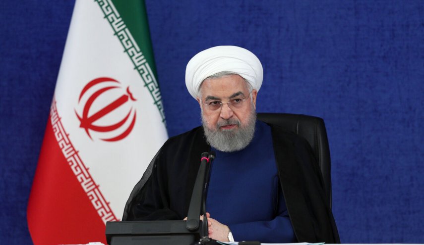 روحاني: الحكومة تكرس انشطتها لتعزيز الاقتصاد المقاوم وتنفيذ سياساته