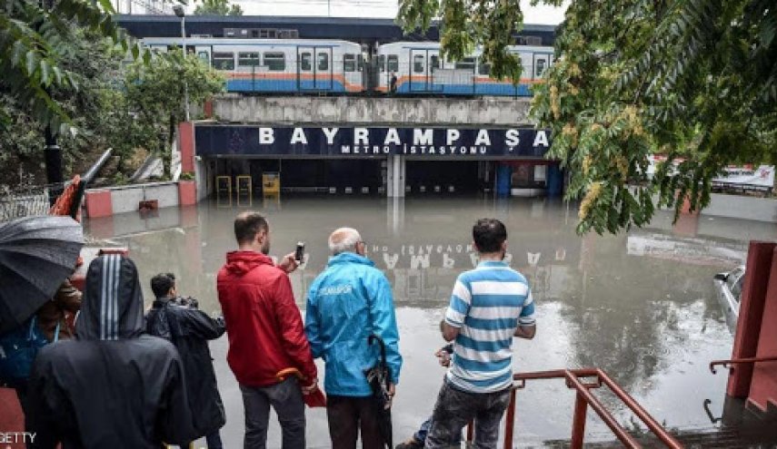 عشرات المفقودين في فيضانات شمال تركيا