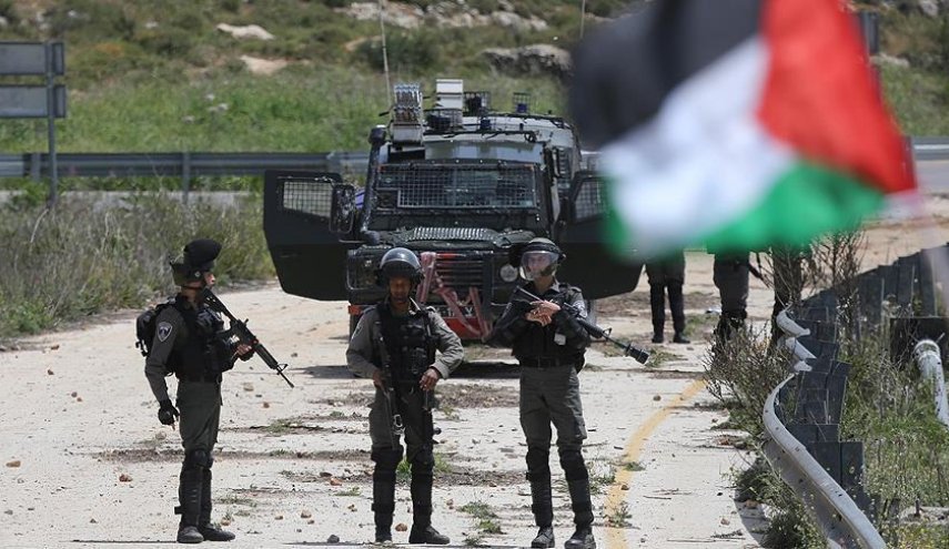 حمله ارتش و شهرک‌نشینان رژیم صهیونیستی به جوانان فلسطینی