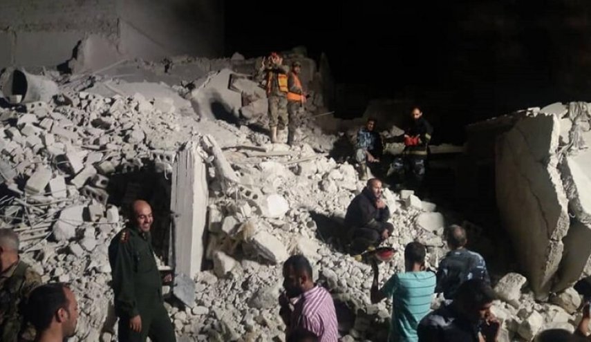 انهيار مبنى سكني في حلب أدى الى مقتل 4 اشخاص