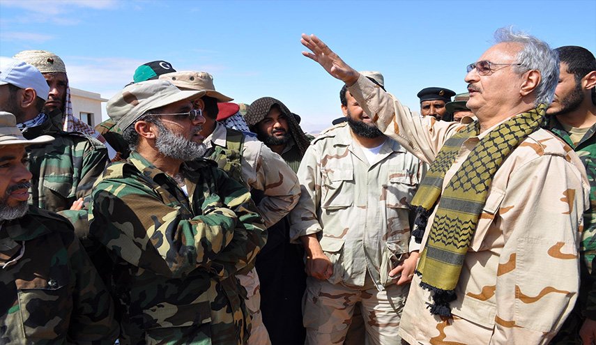 وصول تعزيزات عسكرية لحفتر في الجفرة وسط ليبيا