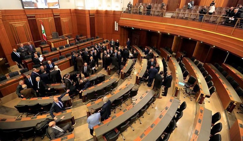 رایزنی‌های پارلمانی لبنان برای معرفی نخست‌وزیر جدید/ حمایت فراکسیون الوفاء للمقاومه از مصطفی ادیب