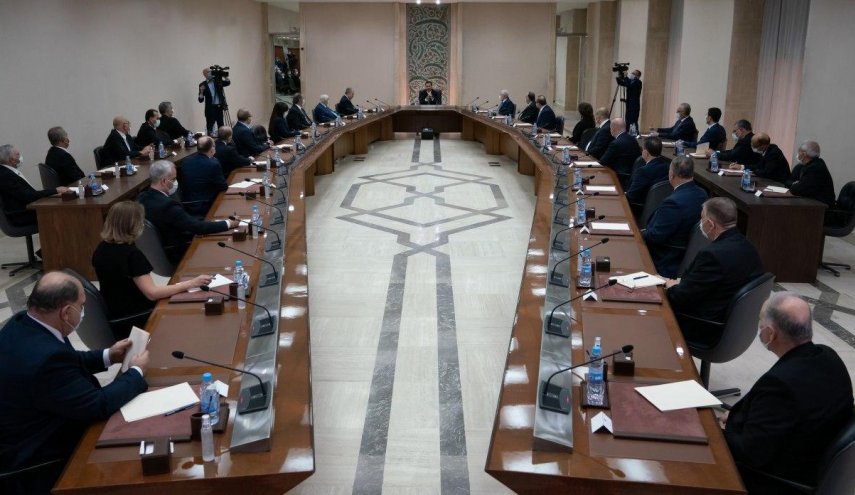 الرئيس الأسد يقدم 'وصفة النجاح' إلى الحكومة الجديدة