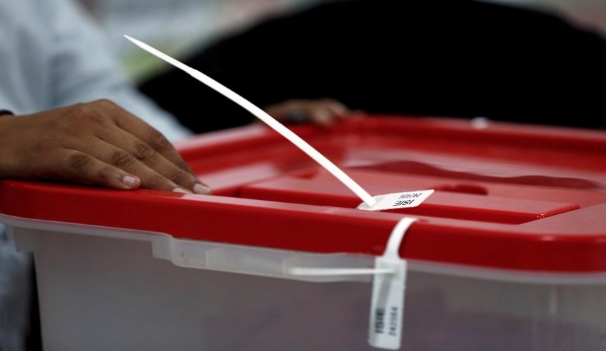 الناخبون يشاركون في انتخابات المجلس البلدي في مصراتة