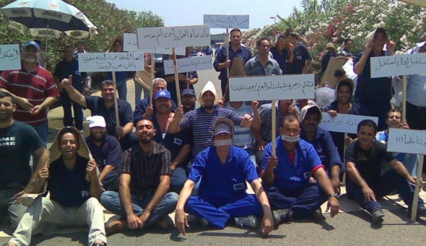 اعتقال عمال مصريين لتنظيمهم وقفة احتجاجية تطالب بحقوقهم