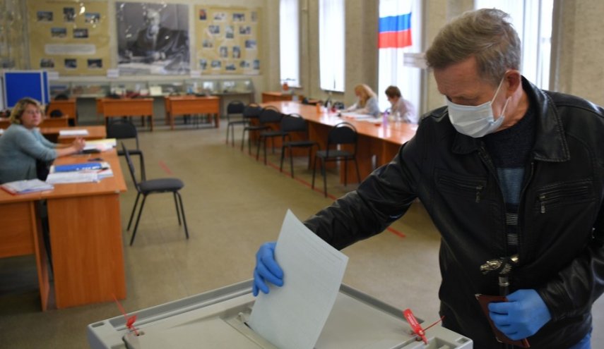 روسيا تغلق صناديق الاقتراع للانتخابات المحلية والمناطقية 