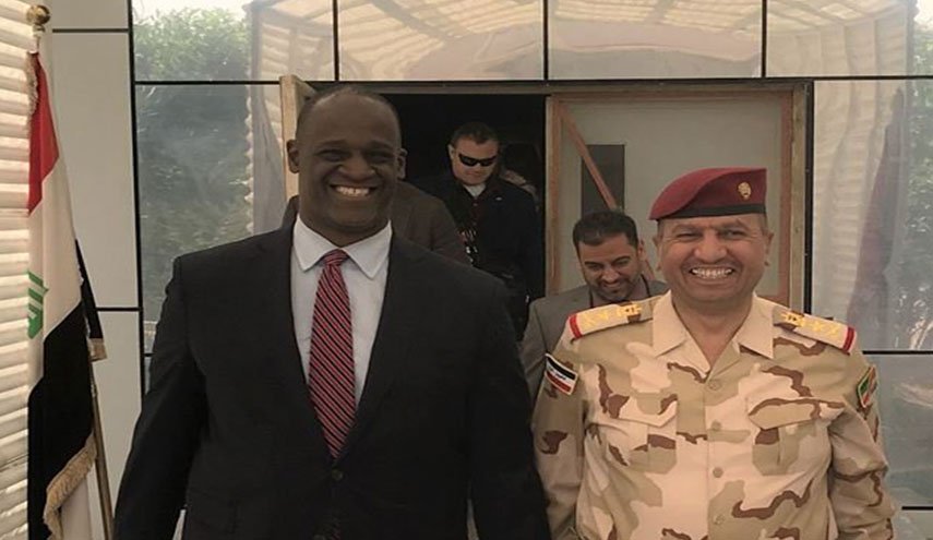 رئيس الوزراء العراقي يوجه بمنع سفر قائد بالجيش  