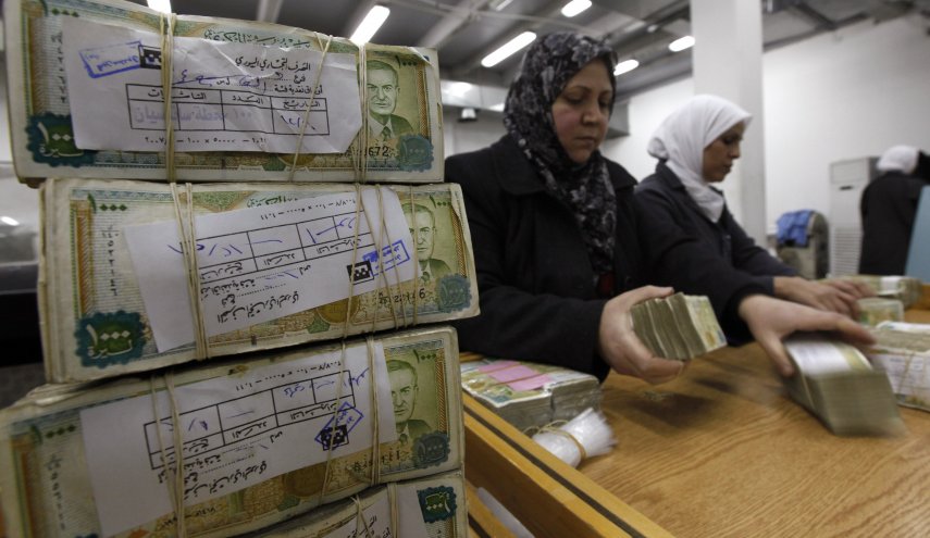 خبر سار لذوي الدخل المحدود بسوريا..هكذا بامكانهم الحصول على مليون ليرة 