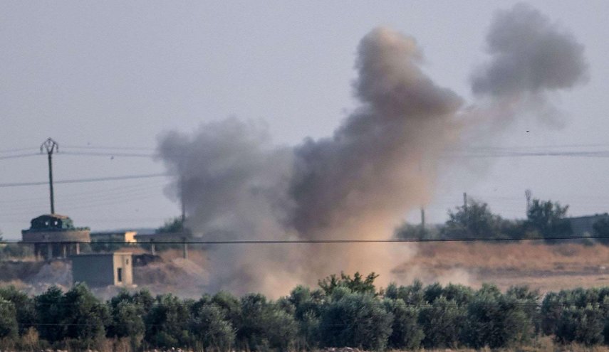 القوات التركية تعتدي بالقذائف على منطقة أبو راسين بريف الحسكة