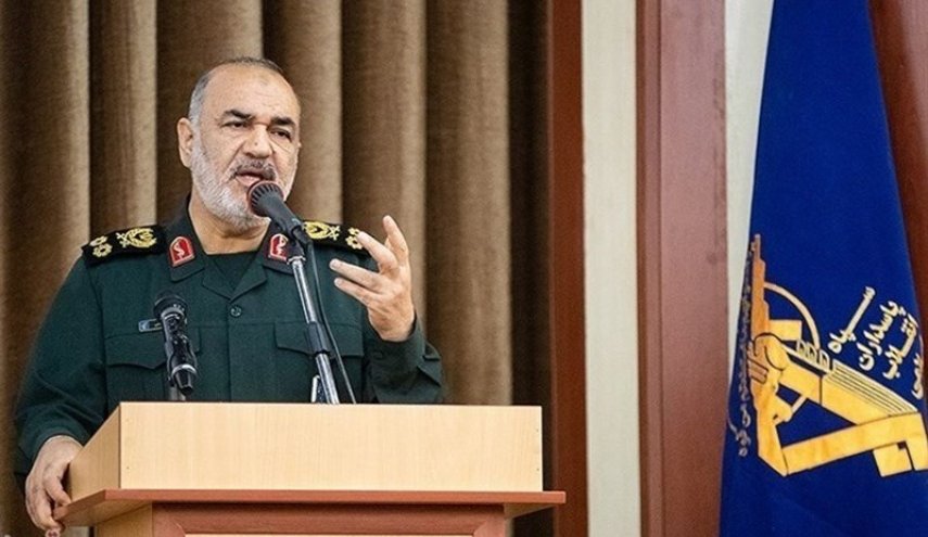 اللواء سلامي: تدابير قائد الثورة حطمت آمال العدو