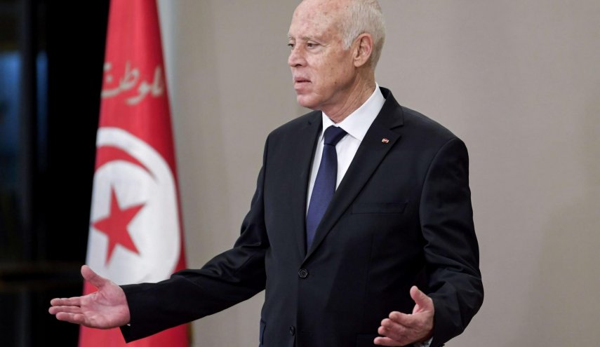 رئيس تونس يطالب بإعادة تطبيق حكم الإعدام بعد توقف دام نحو 29 عاما