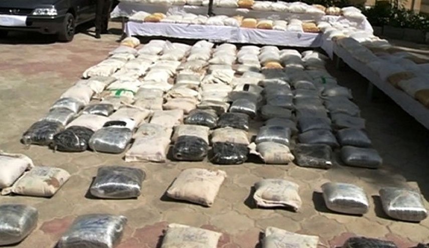 الأمن الايراني يطيح بعصابة مخدرات اجنبية في مشهد