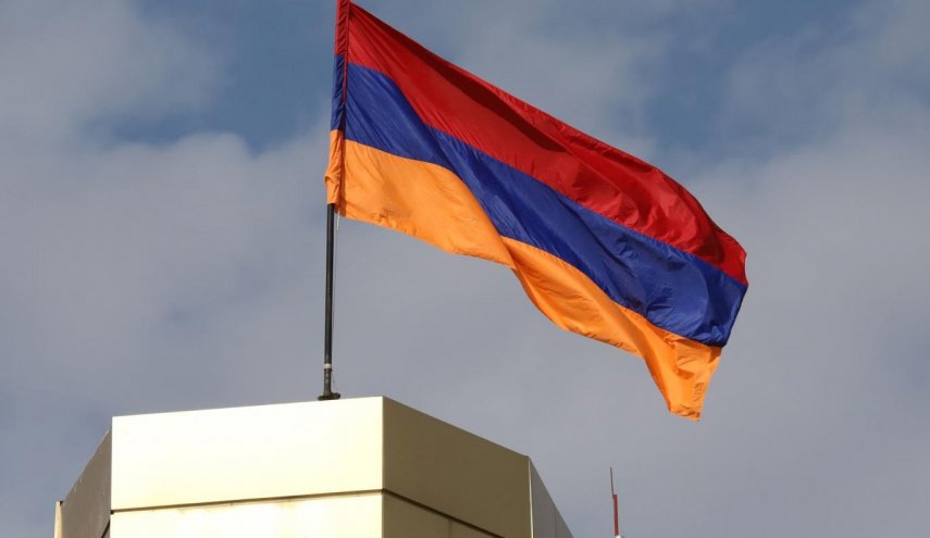 وزارة الدفاع الأرمينية: القوات الأذربيجانية تشن هجوما على محورين