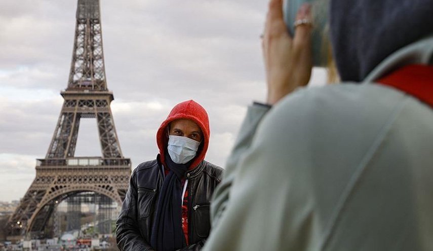 بحران کرونا پاریس را به تعطیلی کشاند