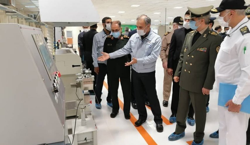 وزیر الدفاع : ایران بلغت مراتب عالیة في مجال الاکتفاء الذاتي