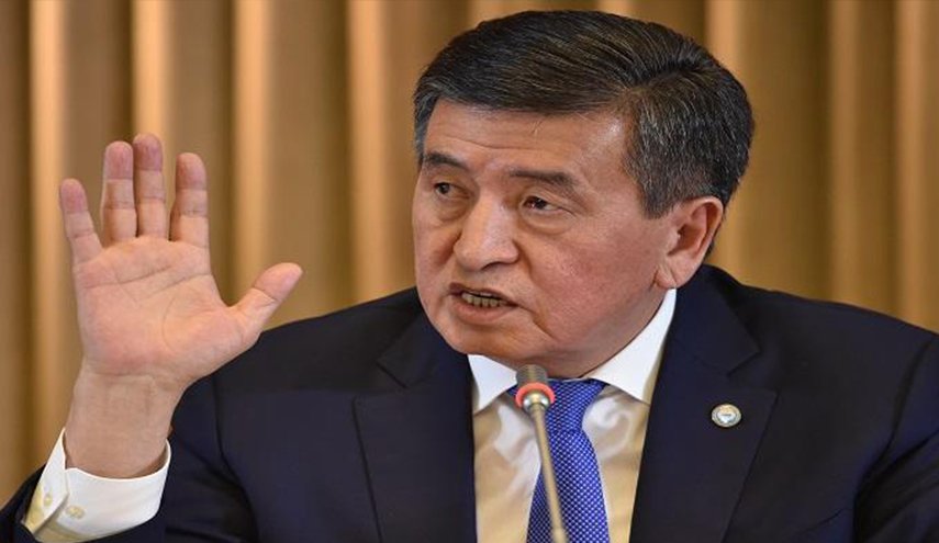 رئيس قرغيزستان يعلن استعداده لترك منصبه