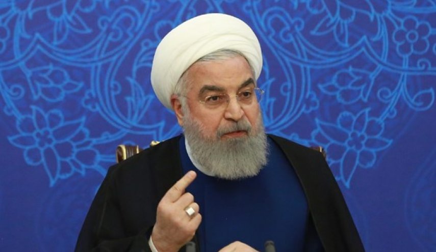 الرئيس روحاني: تغريم كل من لايرتدي الكمامات في طهران