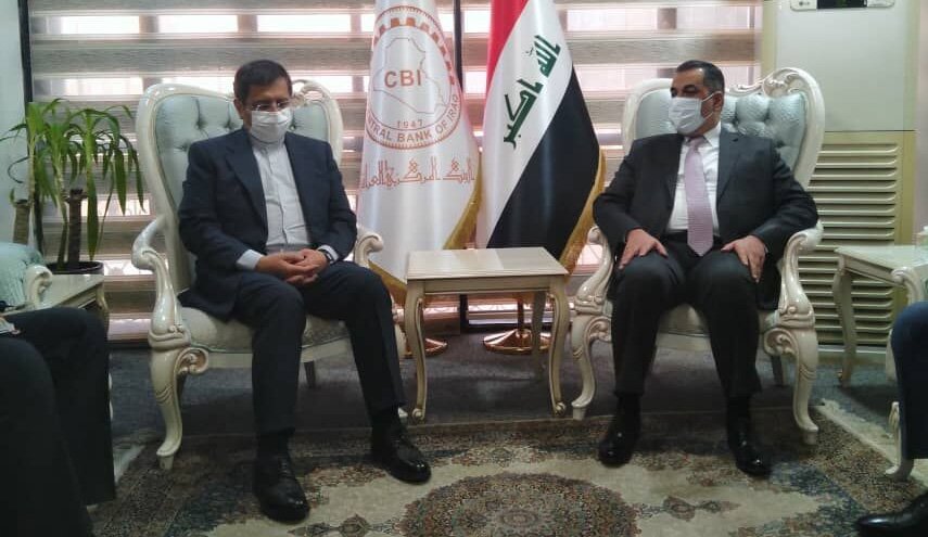  رئیس کل بانک مرکزی عراق بر حل مسائل بانکی با ایران تاکید کرد
