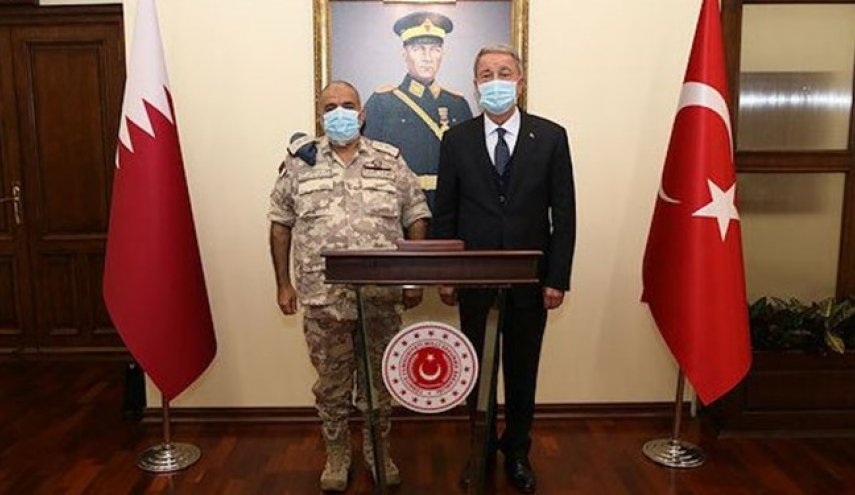 رئیس ستاد مشترک ارتش قطر، در ترکیه درباره مسائل امنیتی رایزنی کرد
