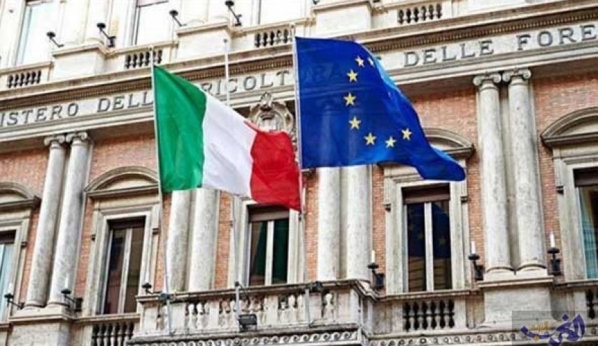 سيناتور إيطالي: الاتحاد الأوروبي يبيع الأوهام