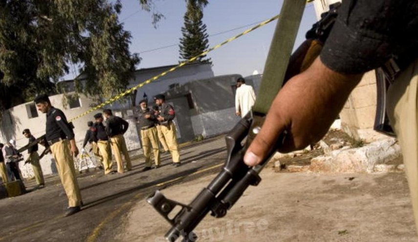 مقتل 15 شخصا في عملية ارهابية جنوب غرب باكستان