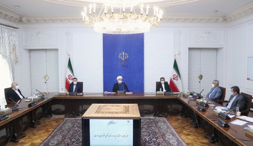 روحاني: إيران أفشلت مخططات أمريكا لتدمير اقتصادها