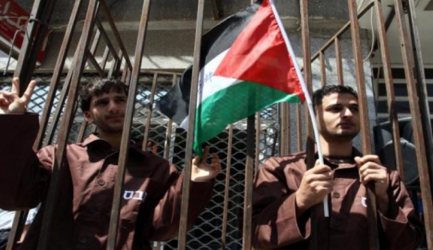 صهیونیست‌ها 60 اسیر فلسطینی را به انفرادی منتقل کردند