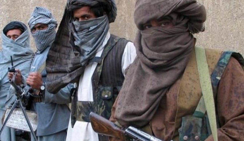 20 کشته در حمله طالبان به یک قرارگاه نظامی در نیمروز 