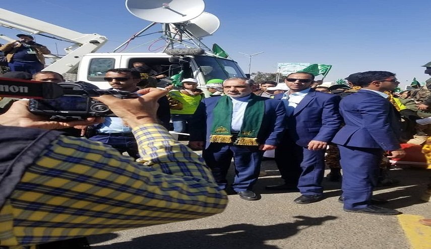سفير إيران لدى اليمن یحضر الاحتفال بمولد الرسول الكريم (ص) في صنعاء
