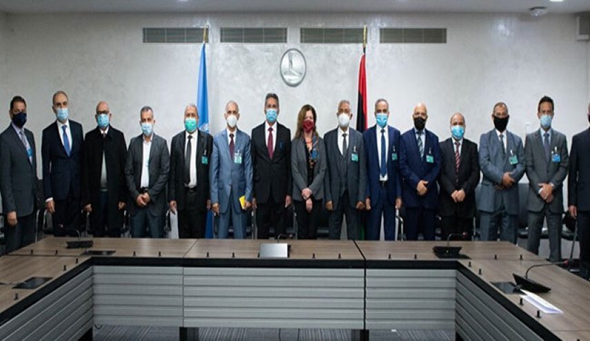 نشست کمیته نظامی لیبی | هیئت حفتر وارد غدامس شد