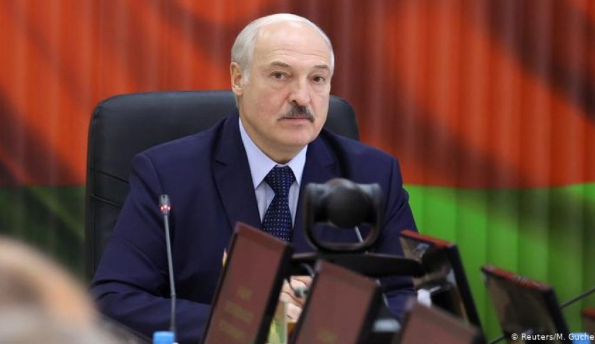 الاتحاد الأوروبي يفرض حزمة عقوبات على رئيس بيلاروسيا