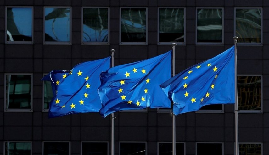 الاتحاد الأوروبي يفرض عقوبات على 8 وزراء سوريين