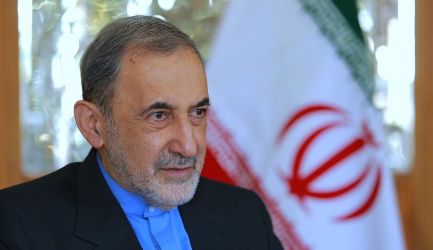 ولايتي : ايران تقف الى جانب افغانستان حكومة وشعبا