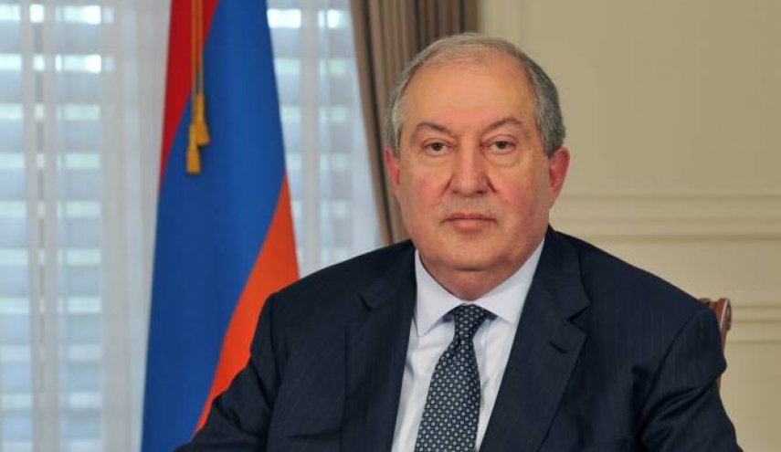 رئیس‌جمهور ارمنستان با اعلام بی‌خبری از توافق قره‌باغ از آغاز رایزنی‌های سیاسی خبر داد