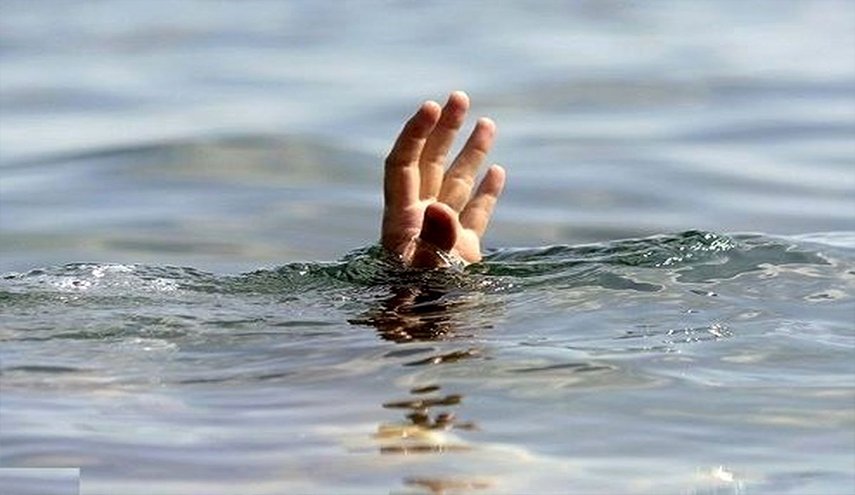 مصرع 74 مهاجرا جراء غرق قاربهم قرب السواحل الليبية
