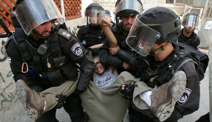 حملة اعتقالات يشنها الاحتلال الصهيوني بالضفة والقدس